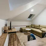 Hotel apartamentowy Pansion 