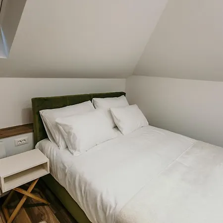 Aparthotel Pansion 