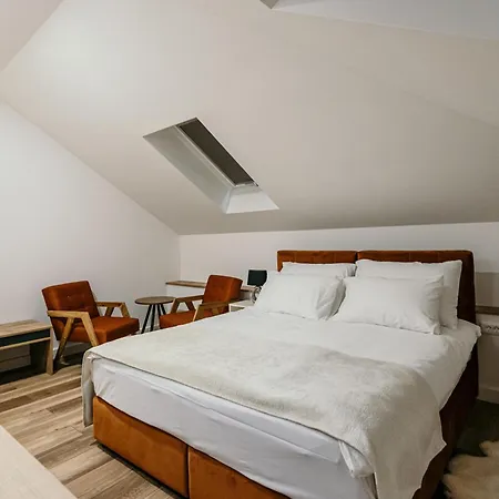 Aparthotel Pansion 
